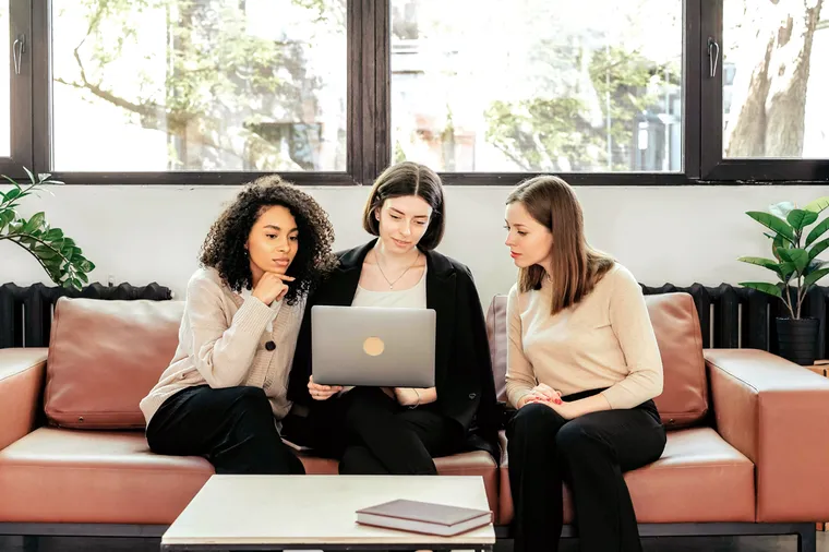 pexels-olia-danilevich-8145338